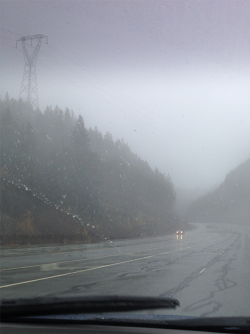 zeilenliebe:  Autobahn + Regen + Nacht ist