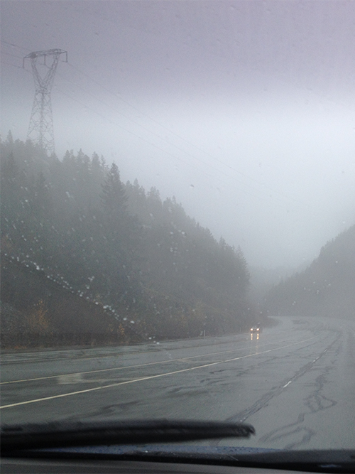 zeilenliebe:  Autobahn + Regen + Nacht ist scheiße als Fahrer.