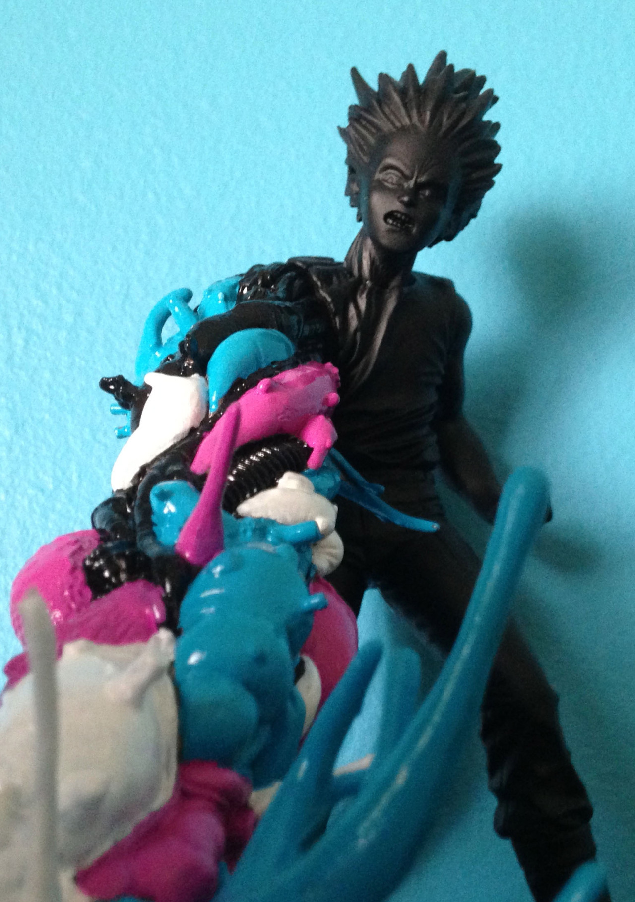saturatedstudio:  Latest work: Custom painted Akira figure 