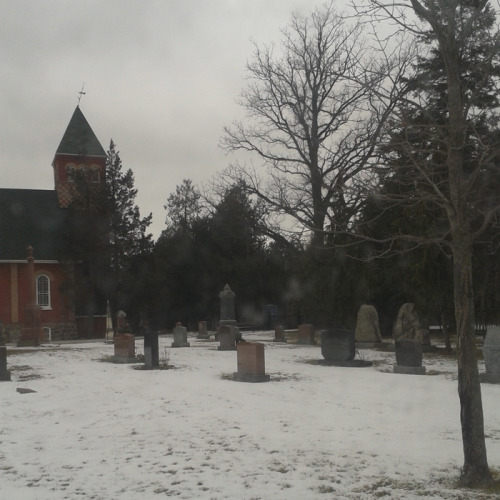 jess-woods:  in your hometown; seeing ghosts everywhere