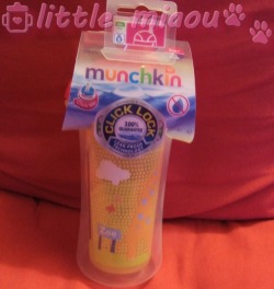 little-miaou:  Munchkin sippy cup. With animals on it, though we can’t really see on this pic. Will post other pics later ^^ 