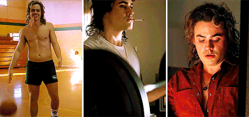 queenincrimson:Dacre Montgomery as Billy Hargrove in Stranger Things (2017-2019)