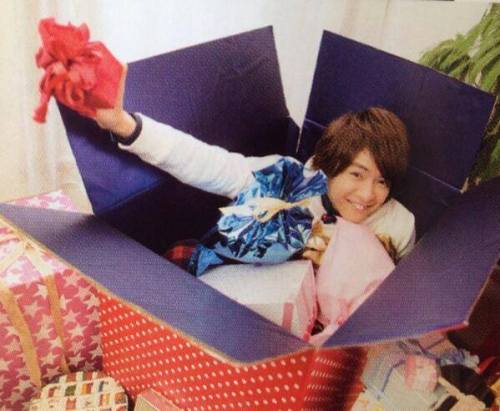 chibimochu: 御誕生日おめでとう　知念baby Happy birthday Chinen baby! Tho you’re not a baby anymore but I still 