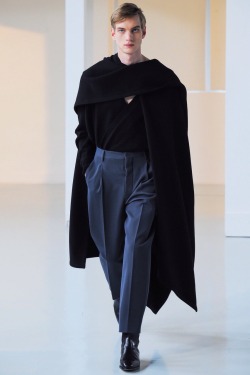 afvan:  christophe lemaire f/w 2015-16