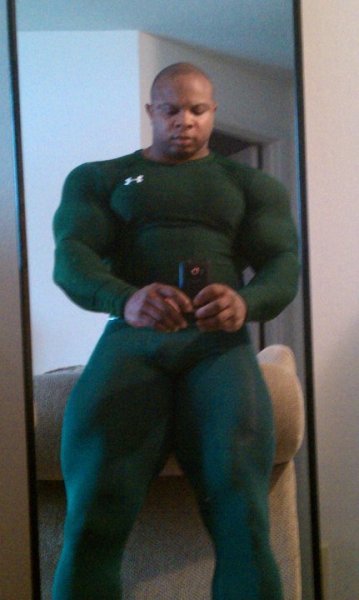 tmckenzie85:  Big beefy  Wow