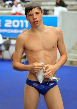 boys-swim-things