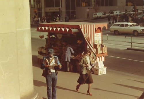 barbie-from-helle: nostandingonly-dancing: Melbourne in the 1970s (source: my dad)