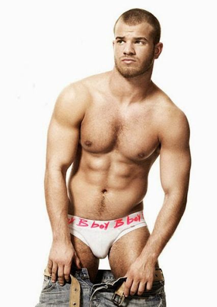 joselito28:  wayne2710:  Evan Wadle  Visit and Follow my blogwww.joselito28.tumblr.com
