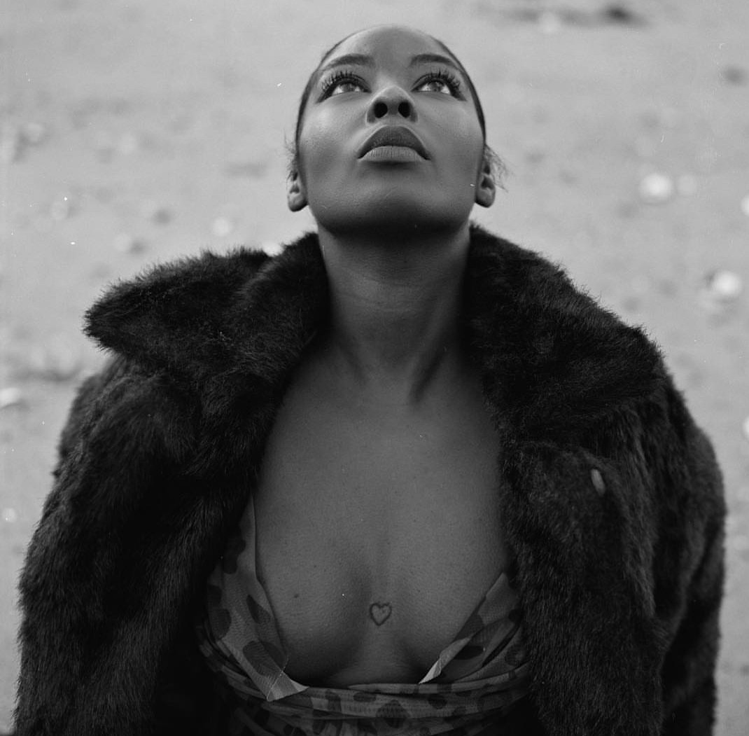 kingjazziedad:  DeliciouslySexy. DarkSkinned. BootiDelicious MamiMs TrueMahogany