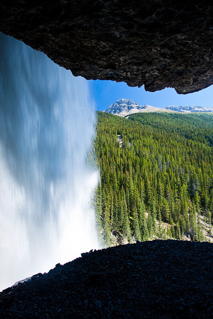 oculi-ds:  _MG_2556 - Behind the falls. ©Jerry Mercier by jerry mercier on Flickr. 