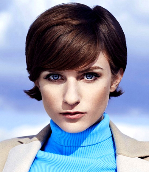 stardust-pond: Faye Marsay by Rachell Smith