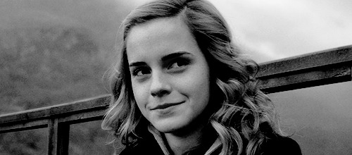 magicfolk:  Happy Birthday Hermione Jean Granger (19 September, 1979) 