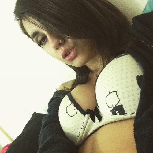 dirtynormajeane:  🐽