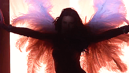 VS Gifs VS