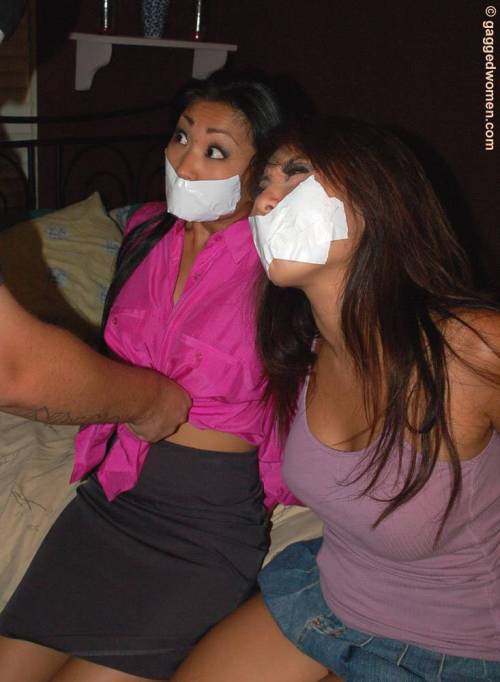 XXX coscorella:Gagged Women 6 photo