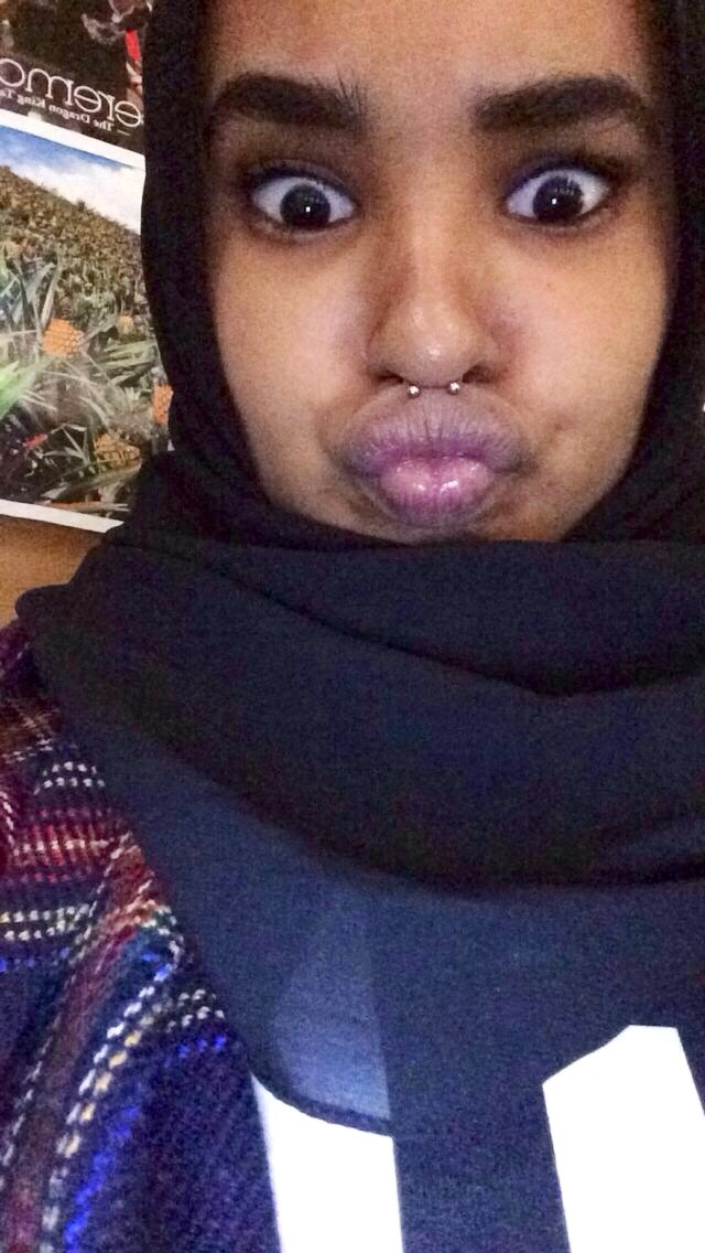 iamwizz:  thecarbonblack:  ~ new selfies pending ~   u ain’t shit to this melanin