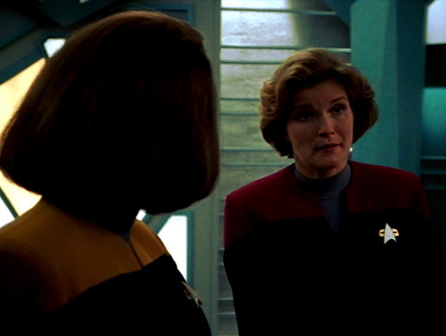 belannas-inactive:I’m not about to let them scramble B’elanna’s brain without a fight.