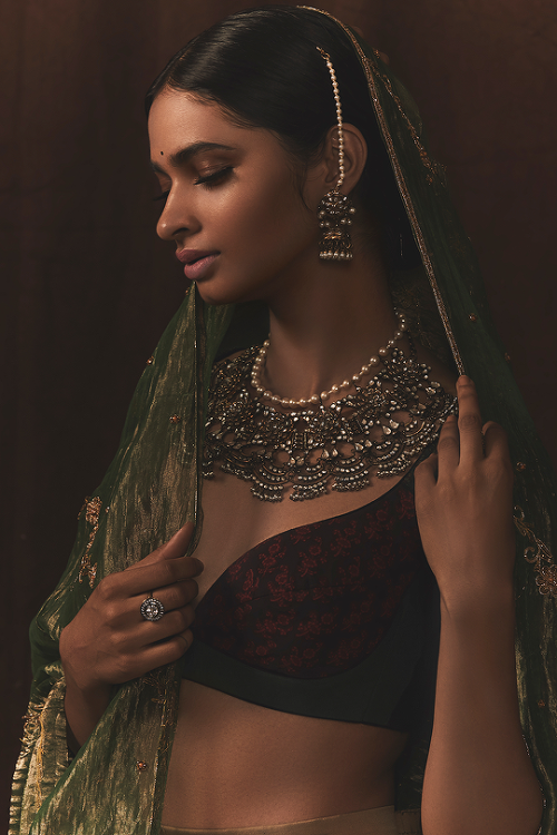 TIANA JEWELLERYPhotography: Omkar Chitnis Models: Priya Jain & Aditi Mishra