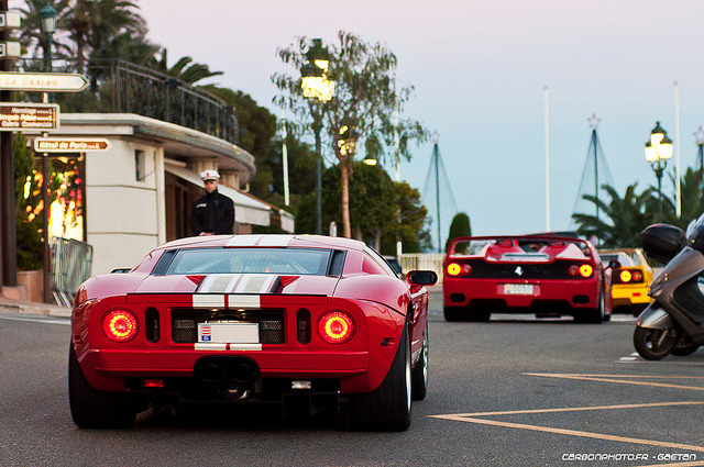 wellisnthatnice:  The Chase by Gaetan | www.carbonphoto.fr on Flickr.