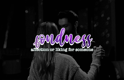 deckerstar2917 - Lily R. 📚 Read Go Tell the Bees that I am Gone!