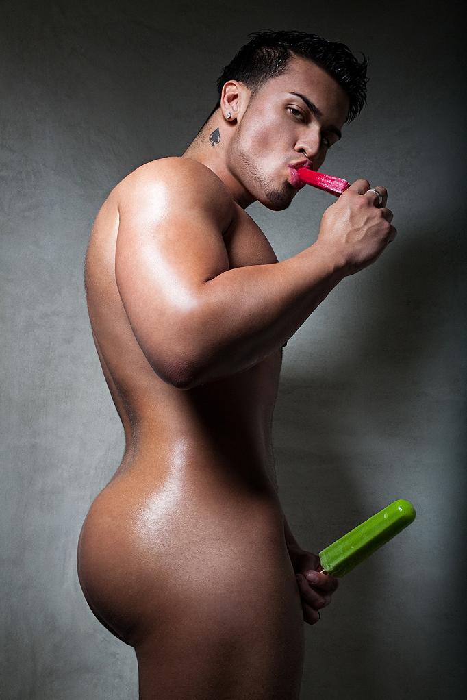 artemioolopez:  razoruniverse: WELL, THEN!!  succulent male titties and perfect shaved
