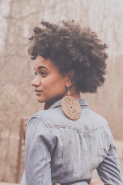 Bergamotandrose:  Alexandraelle:  Today’s Fro | Alex Elle | 2-4-14   Look At That