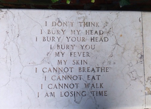 pizzography: I saw my first Jenny Holzer piece in situ today