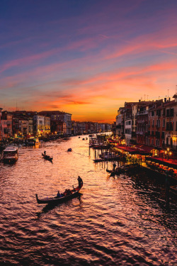 italian-luxury:Venice Paradise by Jan Krizaj