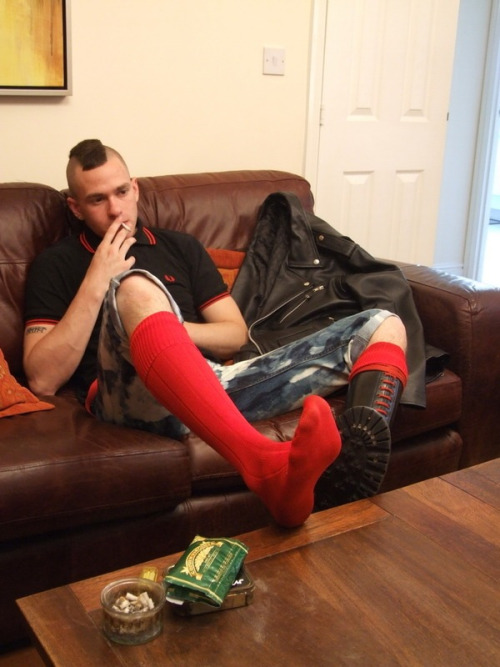 rugbysocklad:  FIT! and fuckin PERFECT view! ;-) 
