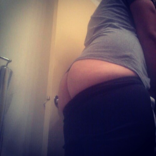 campusbeefcake:  cheltonjm submitted:     Havent submitted to you in a while.  CBC:  dammmmn!!! its been much too long! 