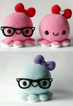 cutekawaiithingsandfashion:  DIY PROJECT  These are so cute 