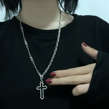 cross necklace // $2.98