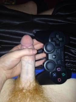 amateur-porn-filmer:  This cute ginger is a 21 year old from Oklahoma who is a fan who hit me up on kik messenger. He is a big fan or my Blog we talked and it turned out he is a PS3 boy. Please like and reblog his photo set! He has videos he wants me