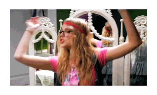 Happy birthday Taylor &lt;3 -cue the collective gasp of all my non-swiftie directioner followers