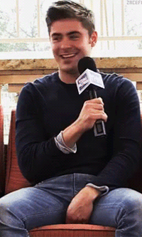 fuck-yeah-male-celebs:  🌈 ZAC EFRON