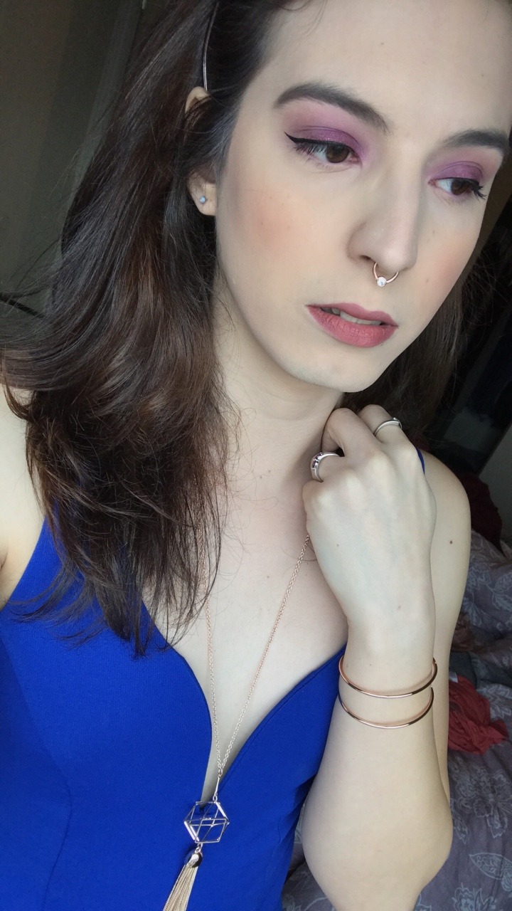 trishy:  neptitude:New dress, just in time to go to the mall! 💖  via https://trishy.tumblr.com/,