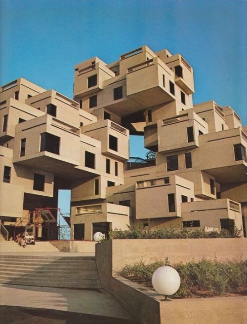 bacteriia:    Habitat 67, Montreal  