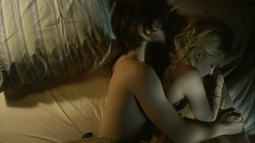 Porn Pics tanriolmakguzel:  Hemlock Grove   