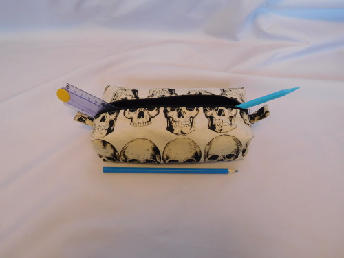 skull pencil case on my Etsy shop! great back to school essential! just follow the link :) http