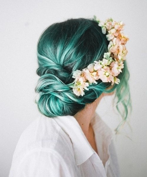 pastel-illusions:
“ i think this color is absolutely gorgeous
”