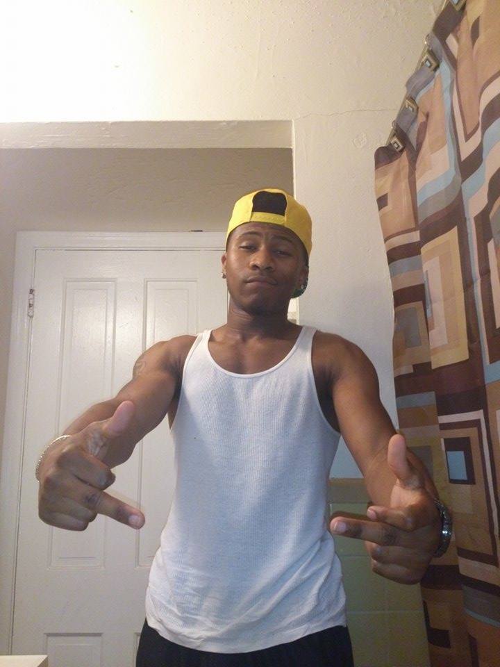 black-dicks-r-us:  Mmmmmmm CJ WATCH THOUSANDS OF FREE BLACK GAY VIDEOS AT…  www.BlackM4M.com