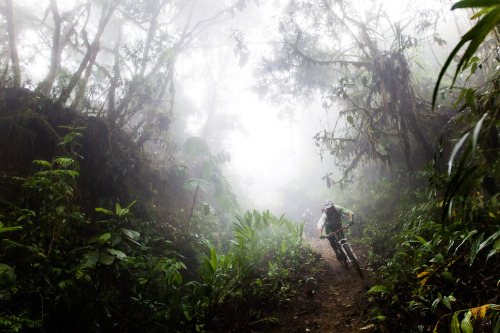 guerilaz: Trail Riding, Ecuador - Credit Dan Barham
