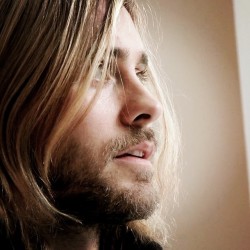 jaredletopictures:Jared’s face.  pretty