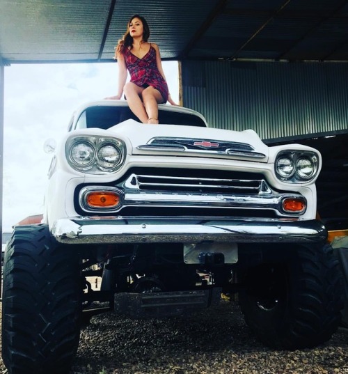 #mygirl #chevroletapache #cameo #monstertruck #photoshoot #forsalehttps://www.instagram.com/p/BrJN