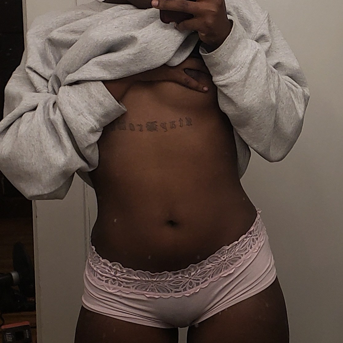 vodouist: sometimes i forget i have a tattoo there 