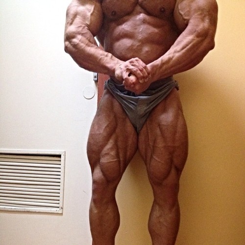 drwannabe:  Aaron Clark 