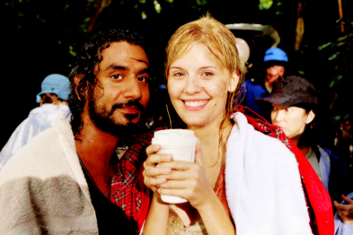 iheartlost:Naveen Andrews and Maggie Grace on set of “Lost”