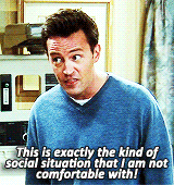 princesconsuela:  Socially awkward Chandler 
