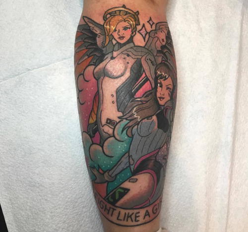 futurewitnesslucina: Sorry for the wrap! My friend and wonderful tattoo artist Isashah Pereira was able to send me the photos she took after I came back for my FFXIV tattoo the day after we did this one. We decided to finish this on day 1 and I’m so