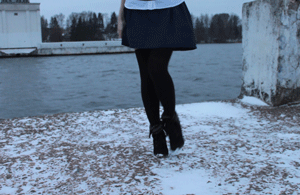 girlskneesocks:  http://girlskneesocks.tumblr.com